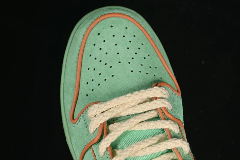 All Categories Nk SB Dunk Series Nk SB Dunk Low Low-top sneakers Pure original Nike SB Dunk Low "Tourmaline" Black Moon Low-top casual skateboard shoes HF3058-300